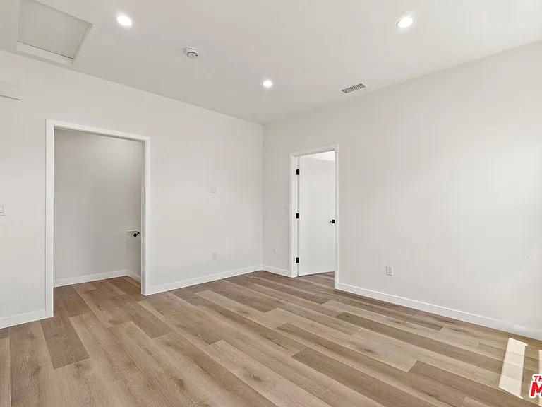 1305 Lucile Ave #2 — Photo 9