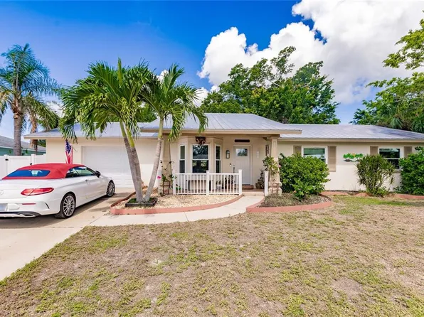 912 69th St NW, Bradenton, FL 34209