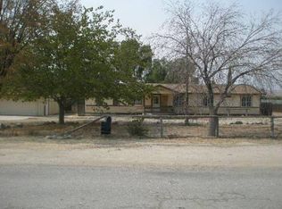 28137 Sunridge Ave, Taft, CA 93268