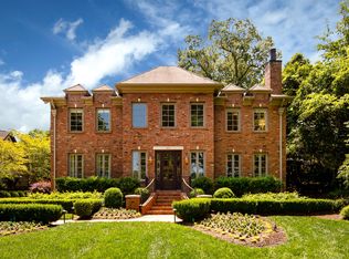 1811 Pinewood Cres, Charlotte, NC 28211