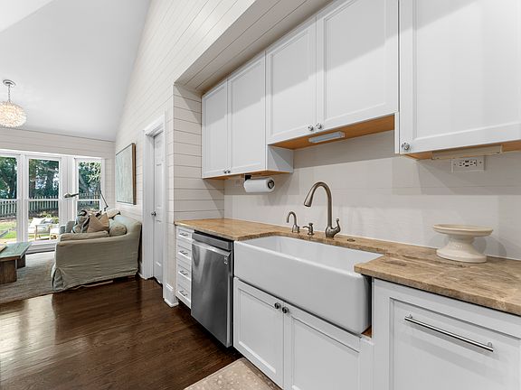 4th image of 345 Dogwood Trl SE