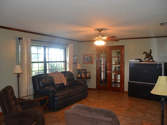 4th image of 1749 NE 120th St