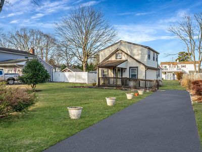 652 Durham Road, Sayville, NY, 11782