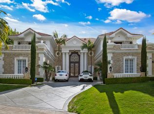 3801 Marfield Ave, Tarzana, CA 91356
