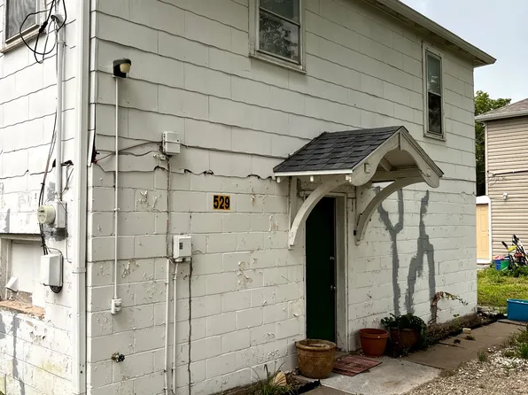 529 State St #B, Salina, KS 67401