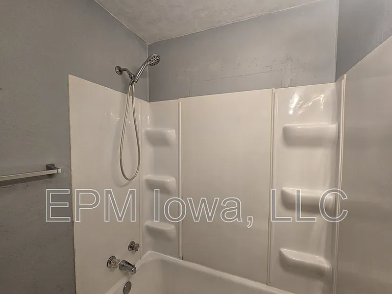 7206 La Porte Rd — Photo 28