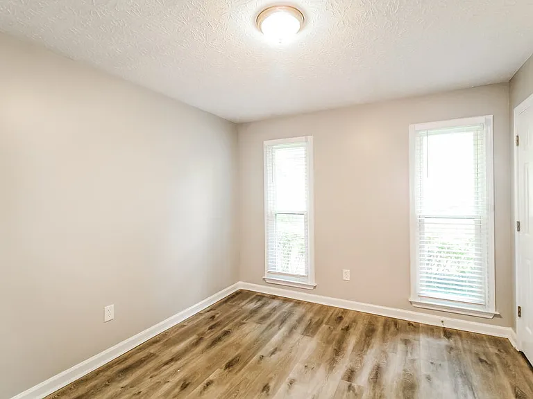 235 Grayland Creek Dr — Photo 14