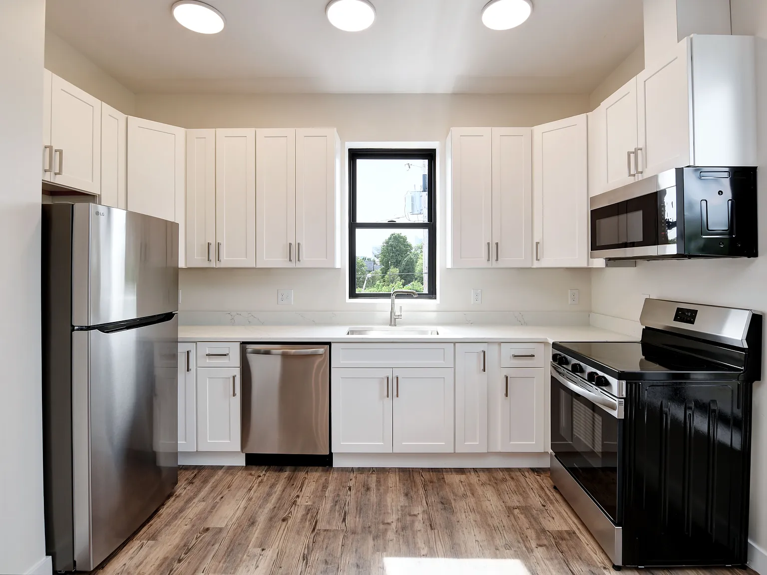 1 bed, 800 sqft, $1,625 — Photo 3
