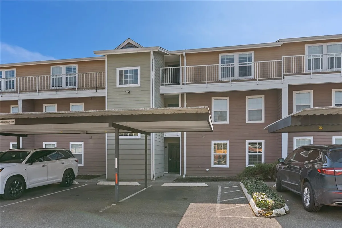 2 bed, 1057 sqft, $2,300 — Photo 2