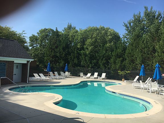 Sterling Crossville Pool