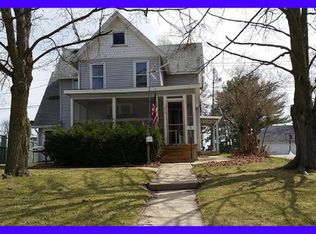 270 1/2 N Monroe St, Waterloo, WI 53594