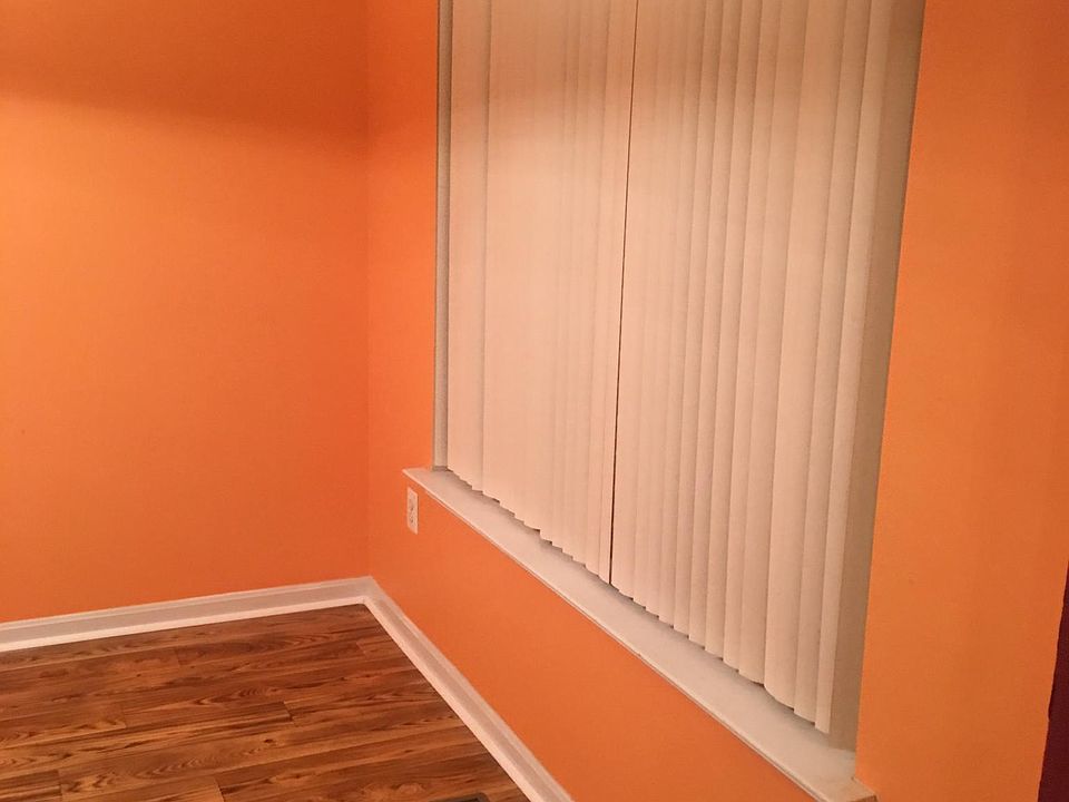 10964 W Point Pl, White Plains, MD 20695 Zillow