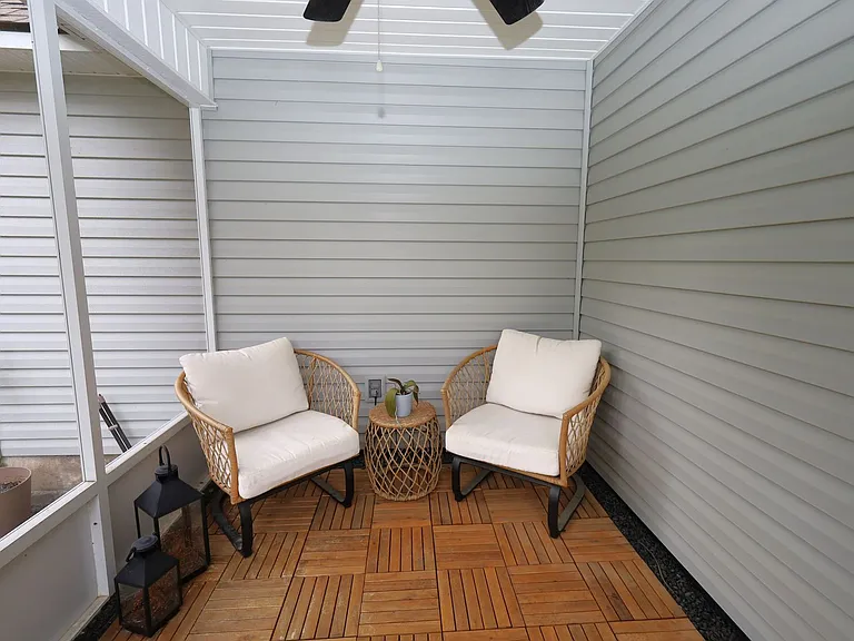 4025 Gramercy Dr — Photo 19