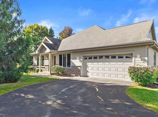 Whitnall Grove, Franklin, WI 53132