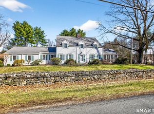 89 Hop Brook Rd, Simsbury, CT 06070