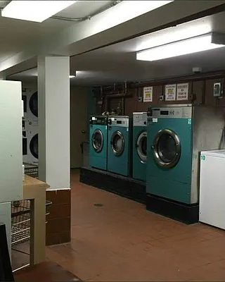 Rented by New Vista Horizons, Inc. | media 21