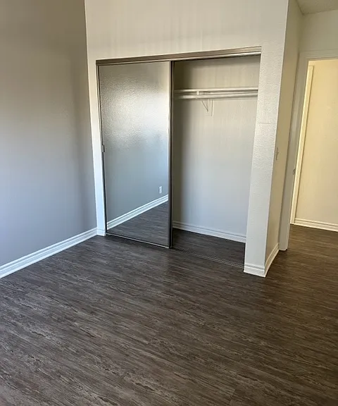 Westbay Apartments — Photo 54