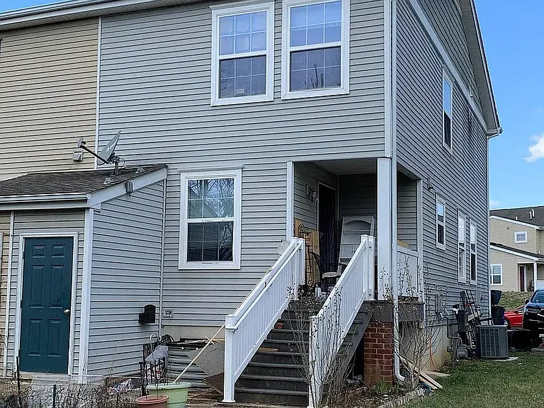 1023 Ross St — Photo 27