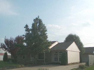 1033 E Greenville Park, Winchester, IN 47394