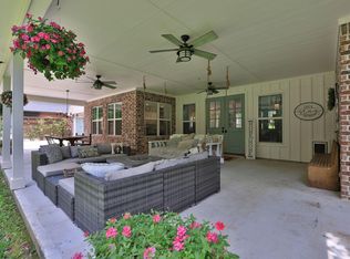 390 Camden Hls W, Montgomery, TX 77356