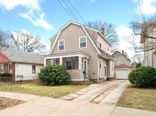 226 Roger Williams Ave, Providence, RI 02907