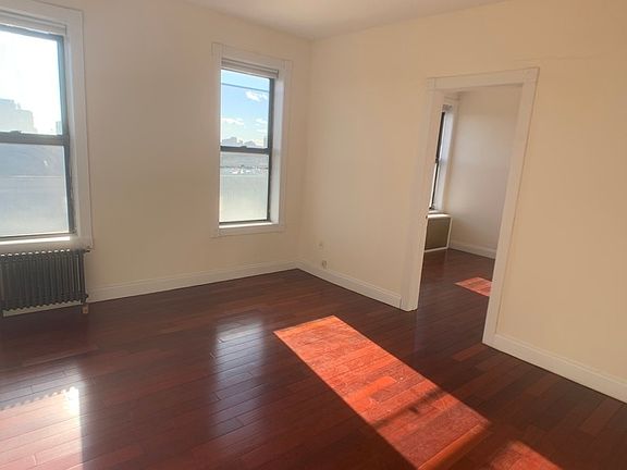 3rd image of 568 Pacific St #D6
