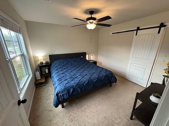 4th image of 173 Worthmore Dr