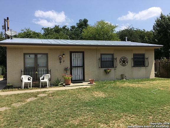 2nd image of 2907 Cumbre Dr