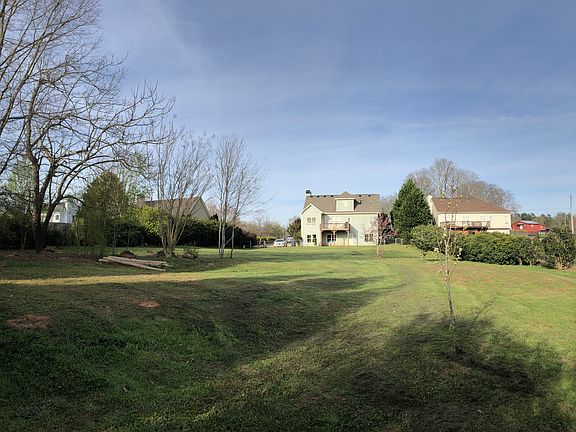 Large fenced-in yard