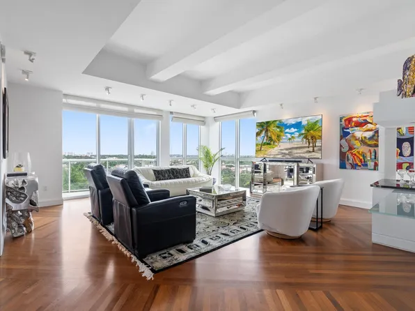 111 SE 8th Avenue #1001, Fort Lauderdale, FL 33301