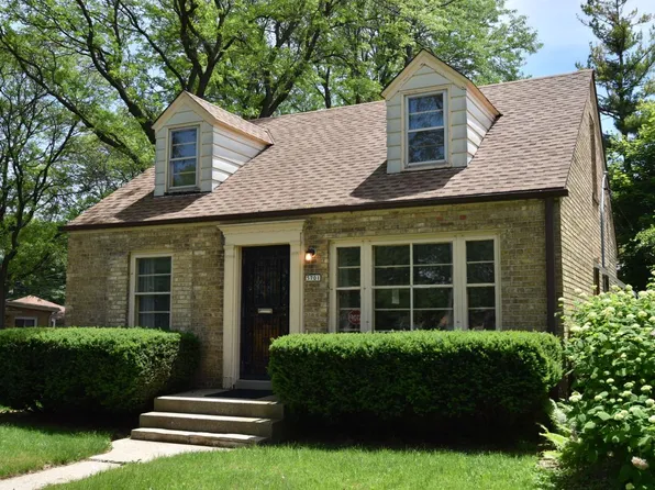 5701 West Philip PLACE, Milwaukee, WI 53216