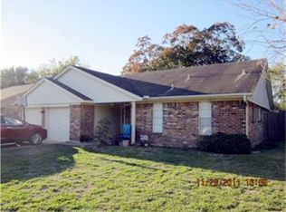 4102 Townes Forest Rd, Friendswood, TX 77546