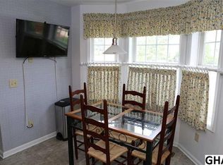 4253 Nantucket Dr, Mechanicsburg, PA 17050