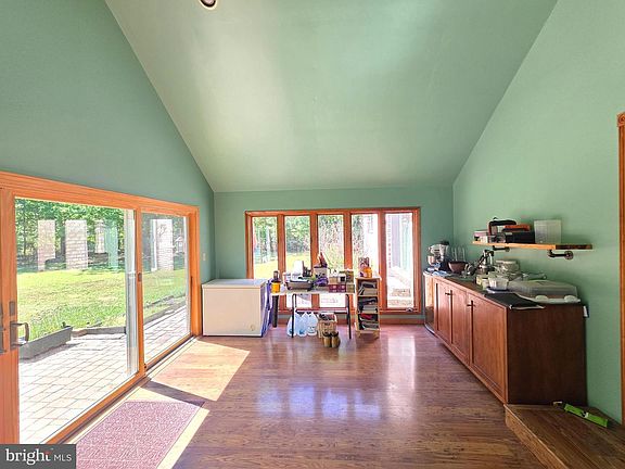 4th image of 423 Quinton Marlboro Rd
