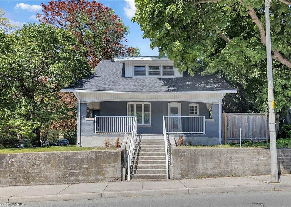1st image of 378 Norfolk St N