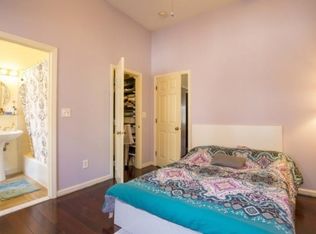 58 Warren St, Charlestown, MA 02129