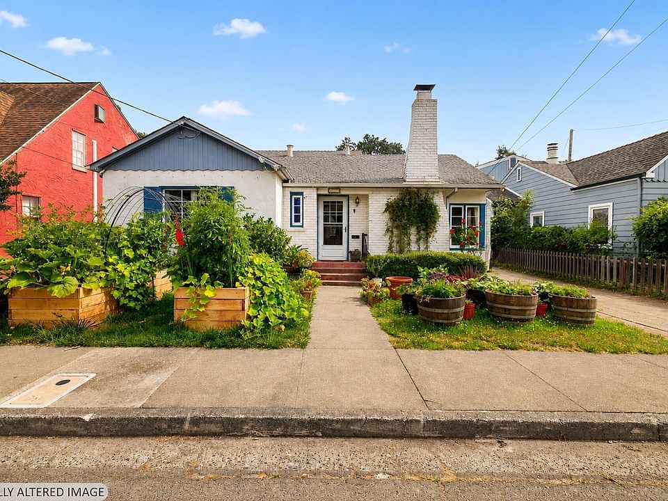 1st image of 620 Dexter Street