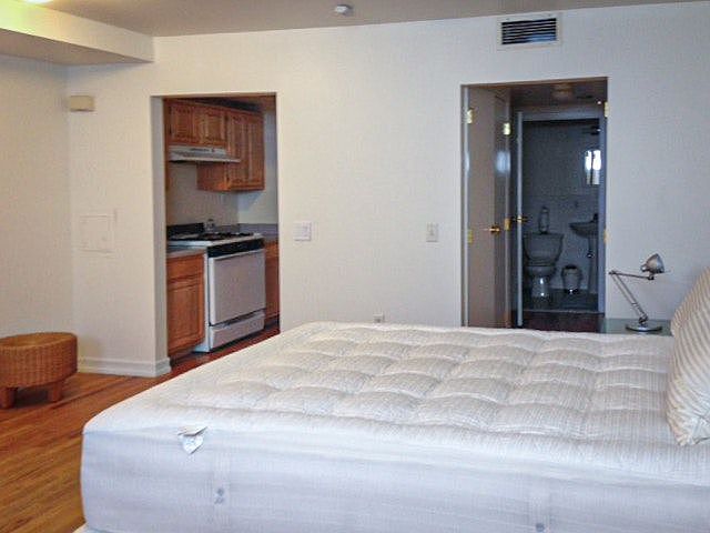 1st image of 307 W 112th St