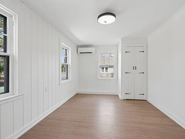18 Lake Side Dr — Photo 12