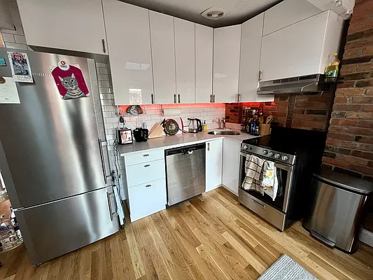 Rented by Terra Magia Inc | media 77