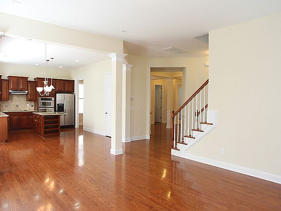 5th image of 2406 Teermark Ln