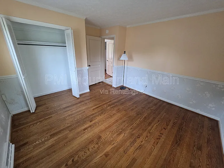 15 Ginell Cir — Photo 32