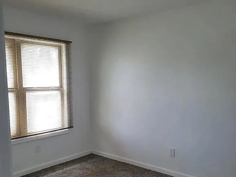 347 Grant Ave #1 — Photo 13