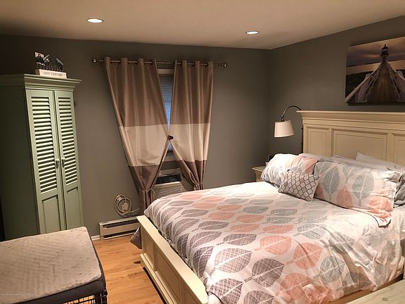 5th image of 534 Washington Blvd APT 14