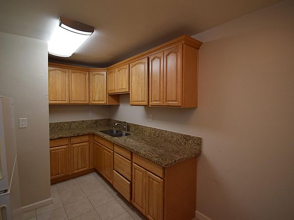 2nd image of 2518 F St #2