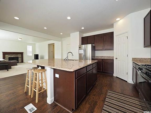 5th image of 3141 S Deer Meadow Dr
