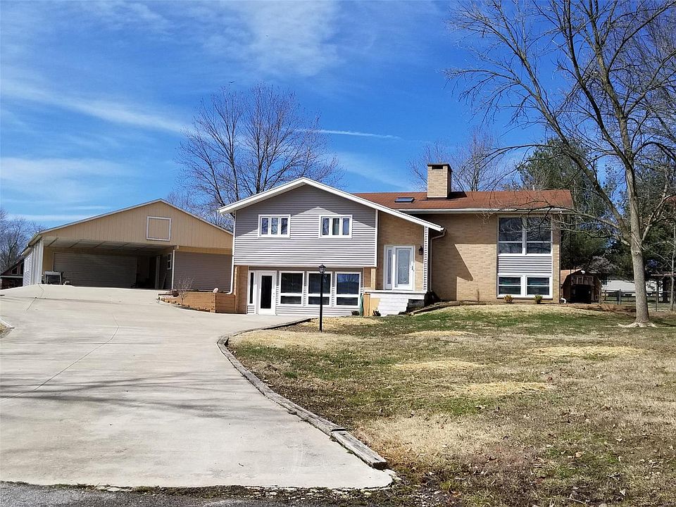 1st image of 614 Lakeside Knolls Dr
