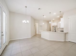 10334 Solitaire Cir, Houston, TX 77070