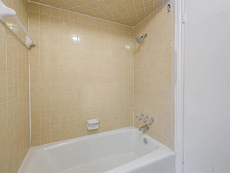 10811 Villa Lea Ln — Photo 17