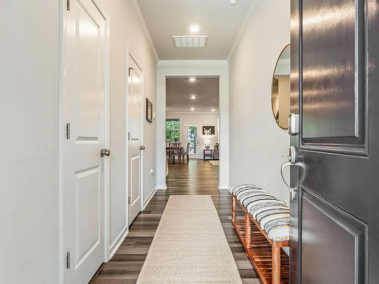 185 Millenium Dr — Photo 5